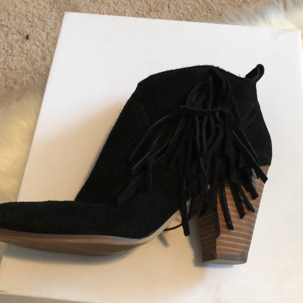 Steve Madden black fringe bootie!